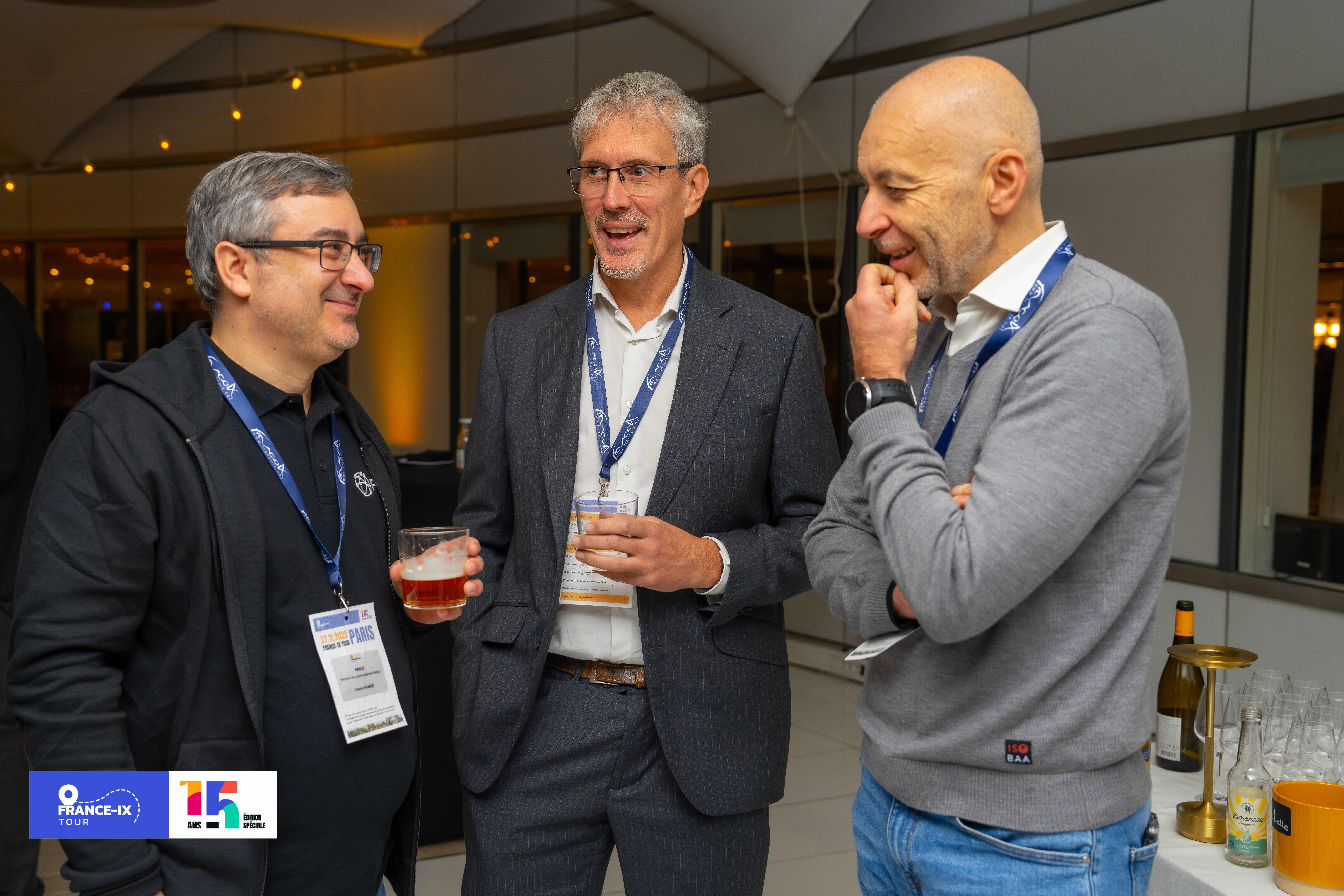 Image 1 - Photos représentant l'événement France-IX Tour, à Paris, en novembre 2025