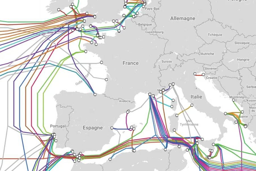 Carte des câbles sous-marins qui atterrissent en Europe de l’Ouest et autour de la Méditerranée.